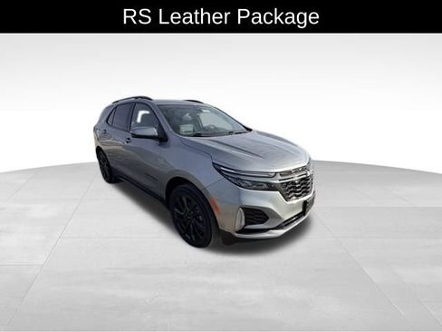 Certified 2023 Chevrolet Equinox RS w/ RS Leather Package image 5
