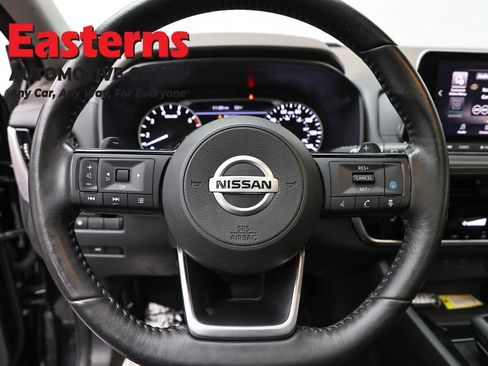 Used 2021 Nissan Rogue SV w/ Premium Package AWD/4WD image 10