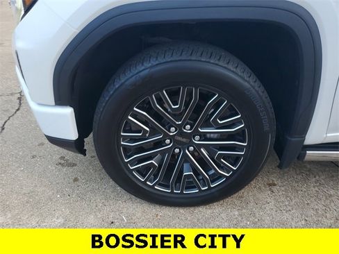 Certified 2022 GMC Sierra 1500 Denali Ultimate image 4