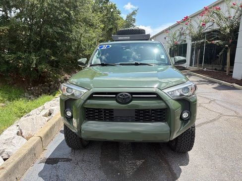 Used 2021 Toyota 4Runner Trail Special Edition AWD/4WD image 2