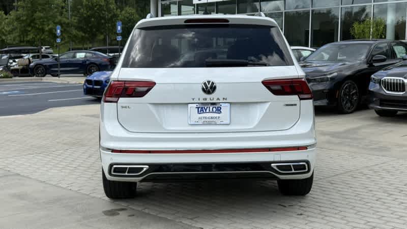 Used 2022 Volkswagen Tiguan SEL R-Line AWD/4WD image 5