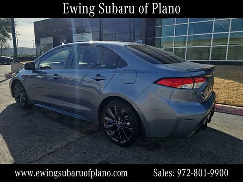 Used 2024 Toyota Corolla SE image 3