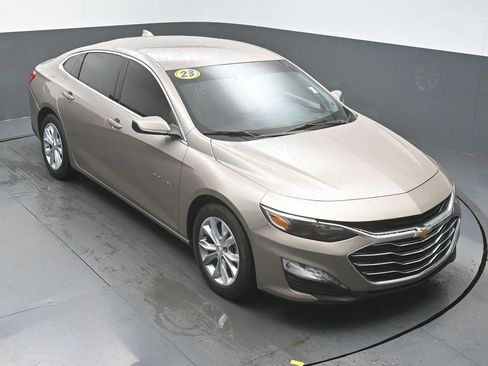 Used 2023 Chevrolet Malibu LT w/ Driver Confidence Package image 38
