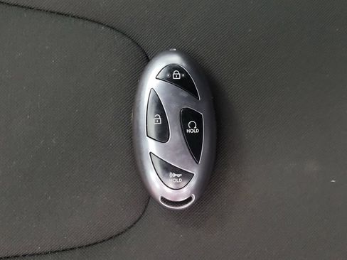 Used 2025 Hyundai Elantra Sport FWD image 32
