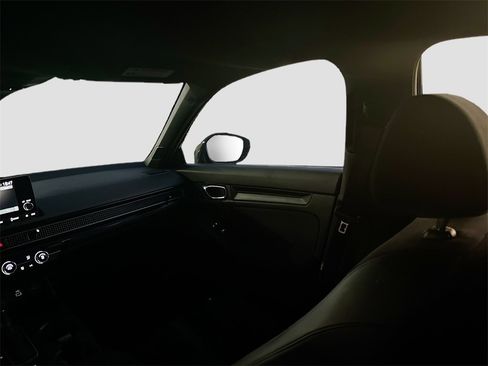 Used 2024 Honda Civic Sport image 21