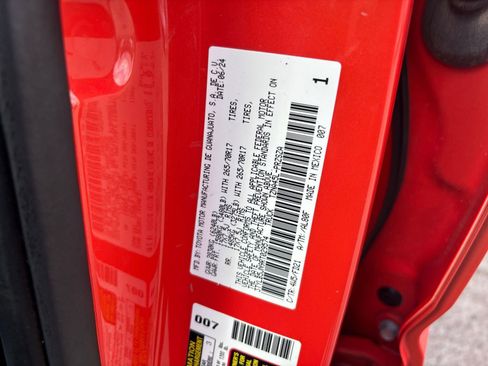 Used 2024 Toyota Tacoma TRD Off-Road image 27