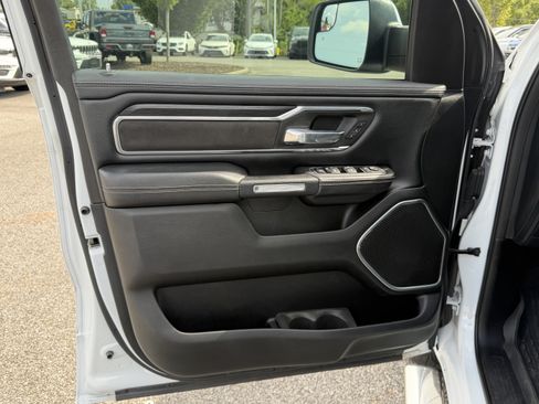 Used 2023 RAM 1500 Laramie AWD/4WD image 14