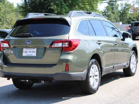 Used 2017 Subaru Outback 2.5i AWD/4WD image 8