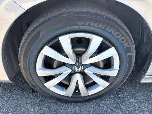 Used 2023 Honda Civic LX image 8
