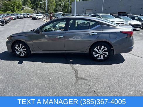 Used 2024 Nissan Altima 2.5 S FWD image 7