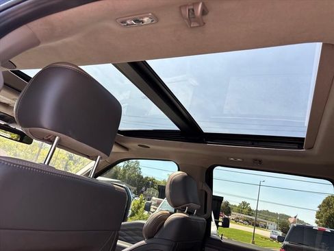 Used 2025 Ford F250 Platinum w/ Platinum Plus Package AWD/4WD image 20