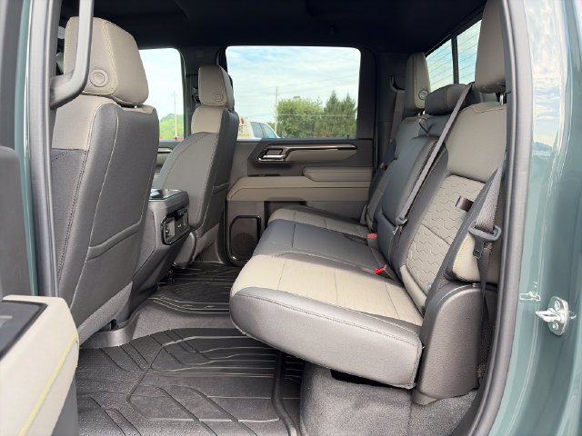 New 2026 Chevrolet Silverado 2500 ZR2 w/ LPO, Dark Essentials Package AWD/4WD image 27