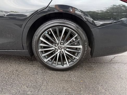 Used 2023 Lexus ES 300h w/ Premium Package FWD image 24