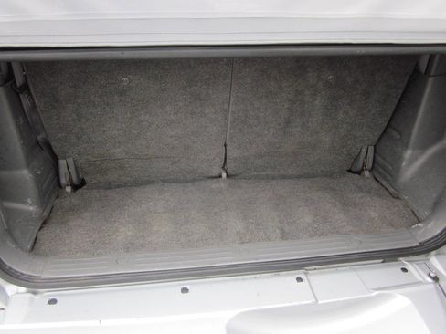 Used 2000 Suzuki Vitara JLX image 12