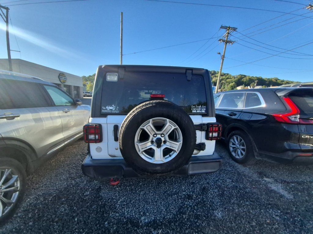Used 2019 Jeep Wrangler Unlimited Sport S AWD/4WD image 6