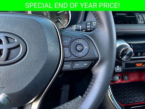 Used 2021 Toyota RAV4 TRD Off-Road image 12