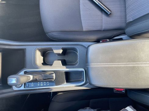 Used 2025 Nissan Sentra SV image 39