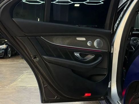 Used 2018 Mercedes-Benz E 63 AMG S image 14