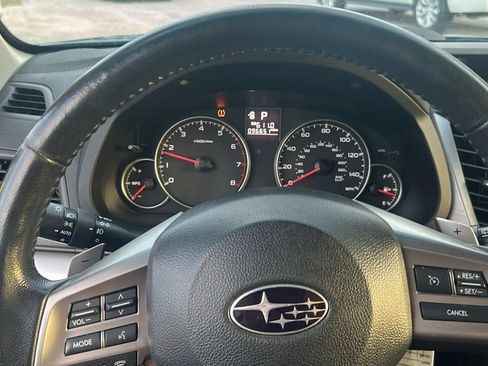 Used 2014 Subaru Outback 2.5i Premium w/ Popular Package #1B AWD/4WD image 22