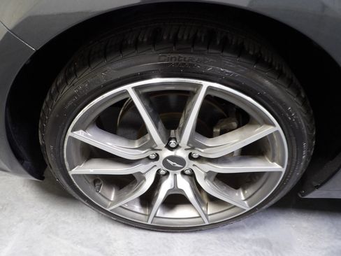 Used 2023 Genesis G70 2.0T AWD/4WD image 25