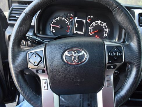 Certified 2021 Toyota 4Runner SR5 Premium w/ Moonroof Package AWD/4WD image 25