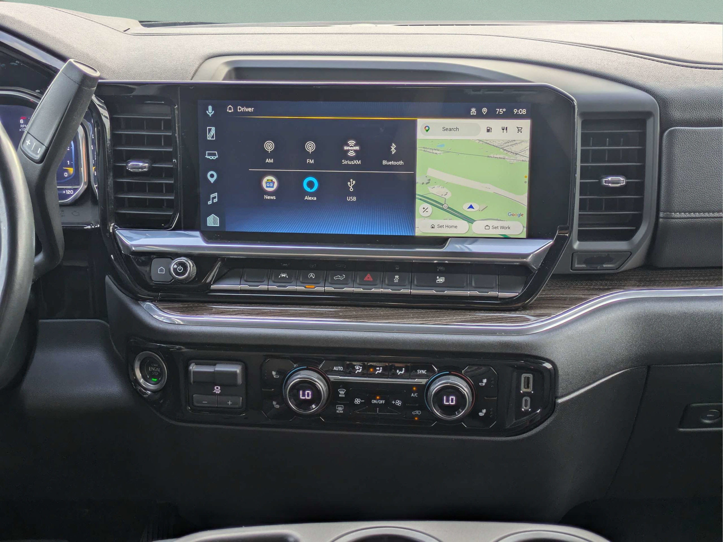 Used 2025 Chevrolet Silverado 1500 LT AWD/4WD image 15