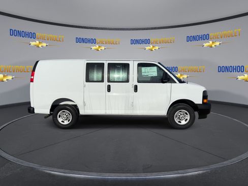 New 2025 Chevrolet Express 2500 w/ Driver Convenience Package image 12
