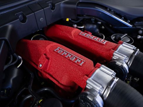 Certified 2025 Ferrari Roma Spider image 22