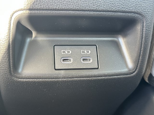 New 2027 Toyota Corolla LE FWD image 17