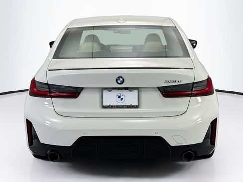 Used 2026 BMW 330i Sedan w/ M Sport Package RWD image 6