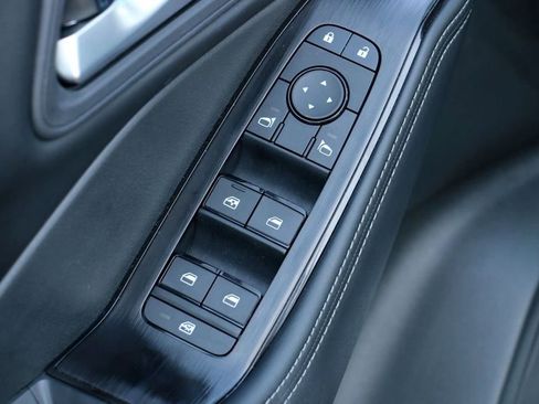 Used 2026 Nissan Rogue SV FWD image 16