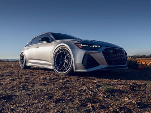 Used 2024 Audi RS 6 performance image 6