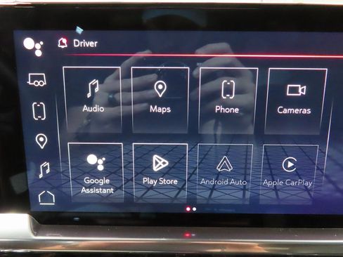 Used 2024 GMC Sierra 2500 SLT w/ SLT Premium Package image 27