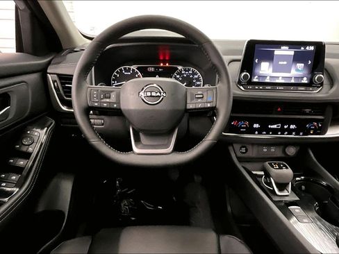 New 2026 Nissan Rogue SV AWD/4WD image 39