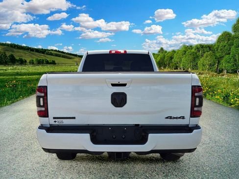 Used 2024 RAM 3500 Big Horn w/ Night Edition AWD/4WD image 5