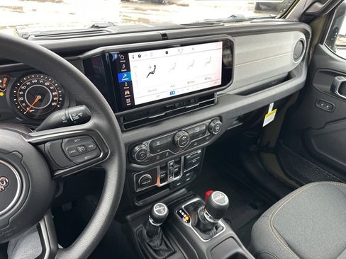 New 2026 Jeep Gladiator Sport image 75