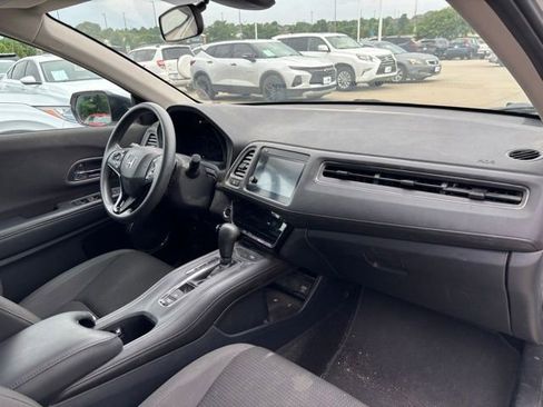 Used 2020 Honda HR-V EX image 16