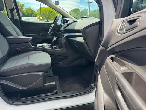 Used 2019 Ford Escape S FWD image 16