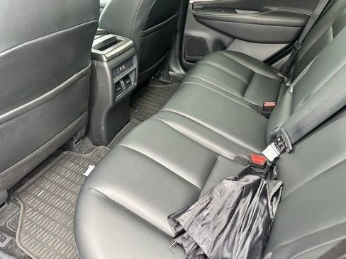 Used 2023 Nissan Murano SV w/ SV Midnight Edition Package image 10