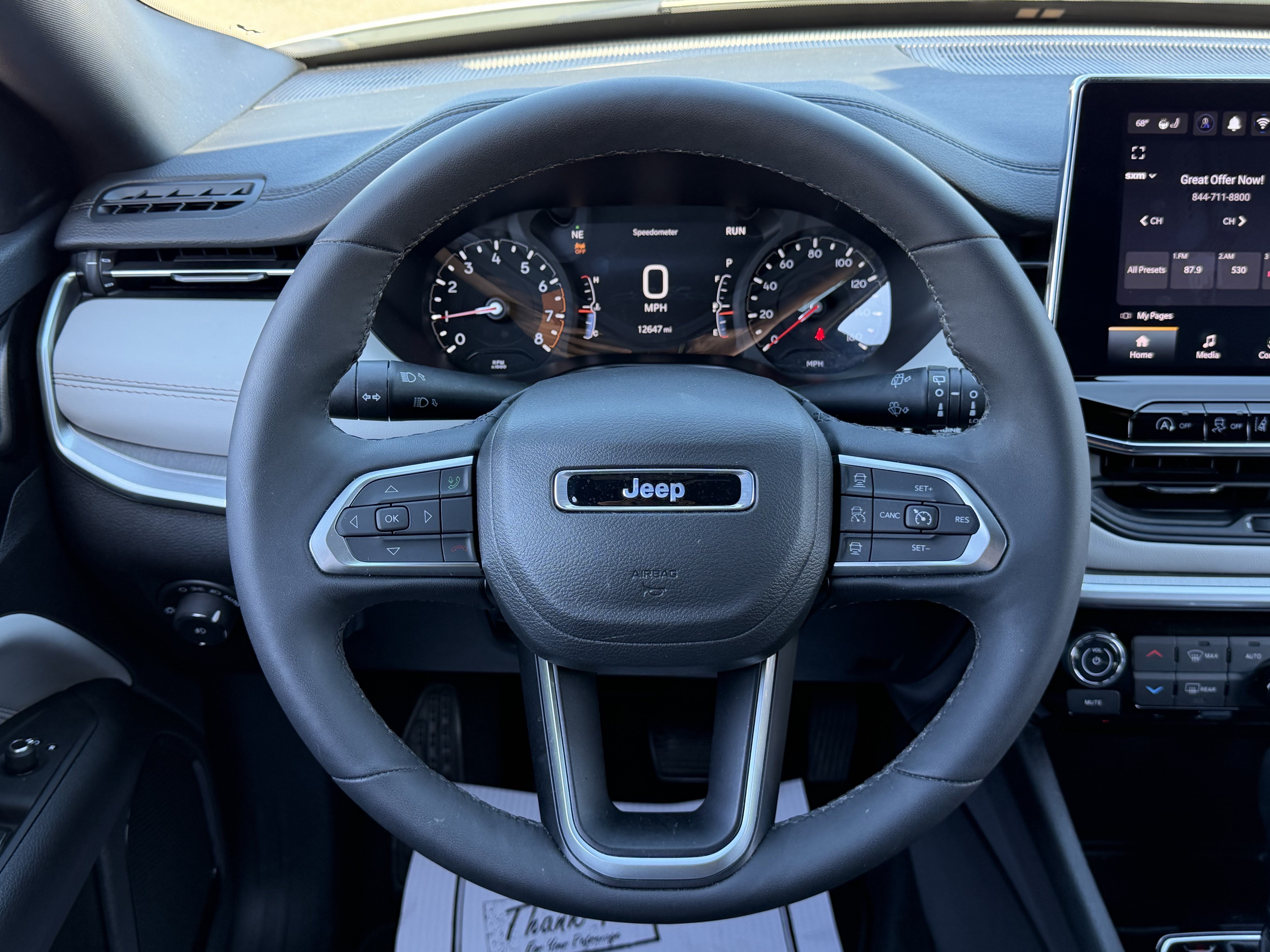 Used 2025 Jeep Compass Limited AWD/4WD image 17