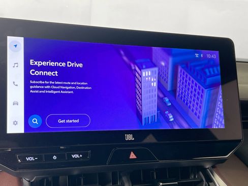 Used 2024 Toyota Venza Limited image 14