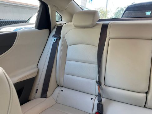 Used 2024 Chevrolet Malibu LT image 39