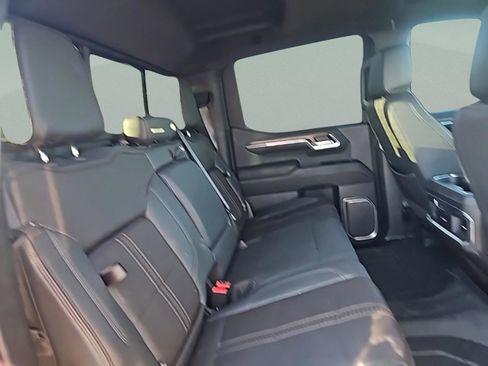 Used 2023 Chevrolet Silverado 1500 High Country w/ High Country Premium Package image 35