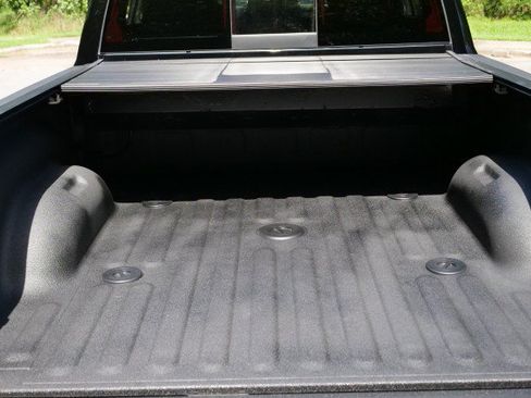Used 2024 RAM 3500 Limited AWD/4WD image 27
