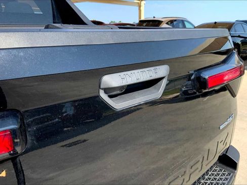 Certified 2022 Hyundai Santa Cruz SEL Premium image 33