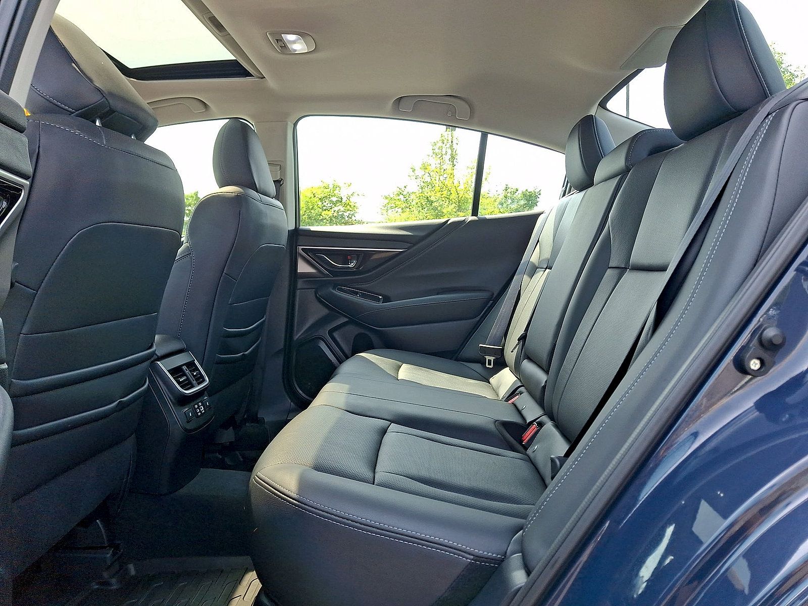 Used 2025 Subaru Legacy Touring XT AWD/4WD image 20