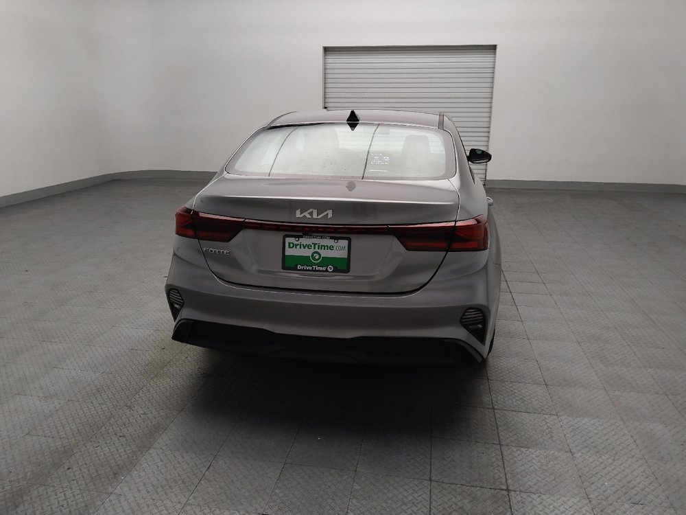 Used 2024 Kia Forte LXS FWD image 7