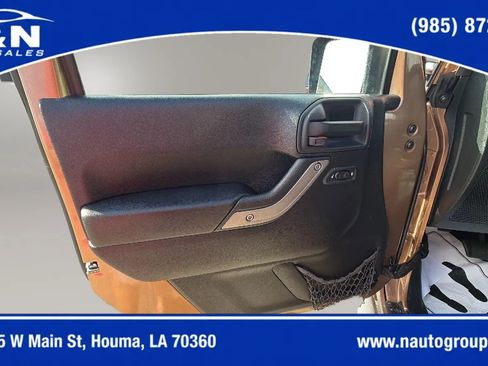Used 2015 Jeep Wrangler Unlimited Sport w/ Quick Order Package 24S AWD/4WD image 15