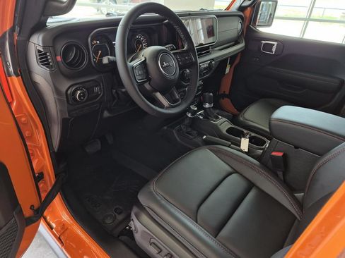 New 2026 Jeep Gladiator Rubicon AWD/4WD image 14
