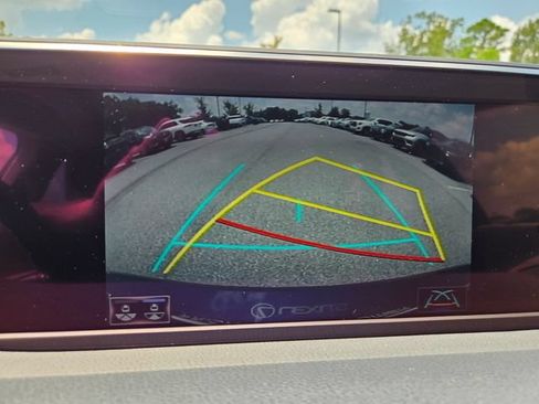 Used 2019 Lexus ES 350 w/ Premium Package FWD image 23